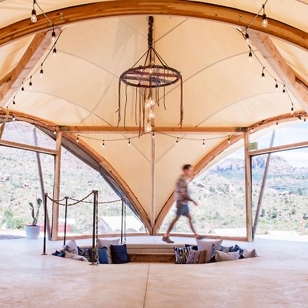 וירג'ין Under Canvas Zion מראה חיצוני תמונה